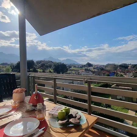 El Arcin - Piscina, Terraza Y Parking En *