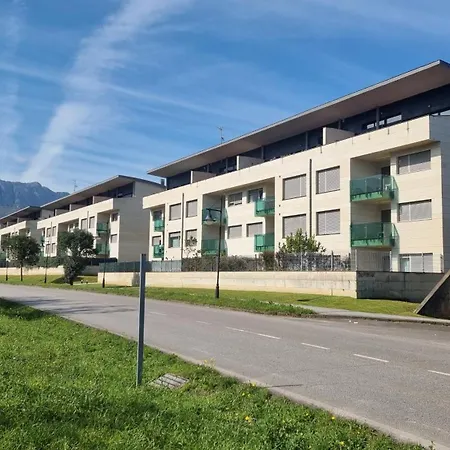 El Arcin - Piscina, Terraza Y Parking En Διαμέρισμα Llanes